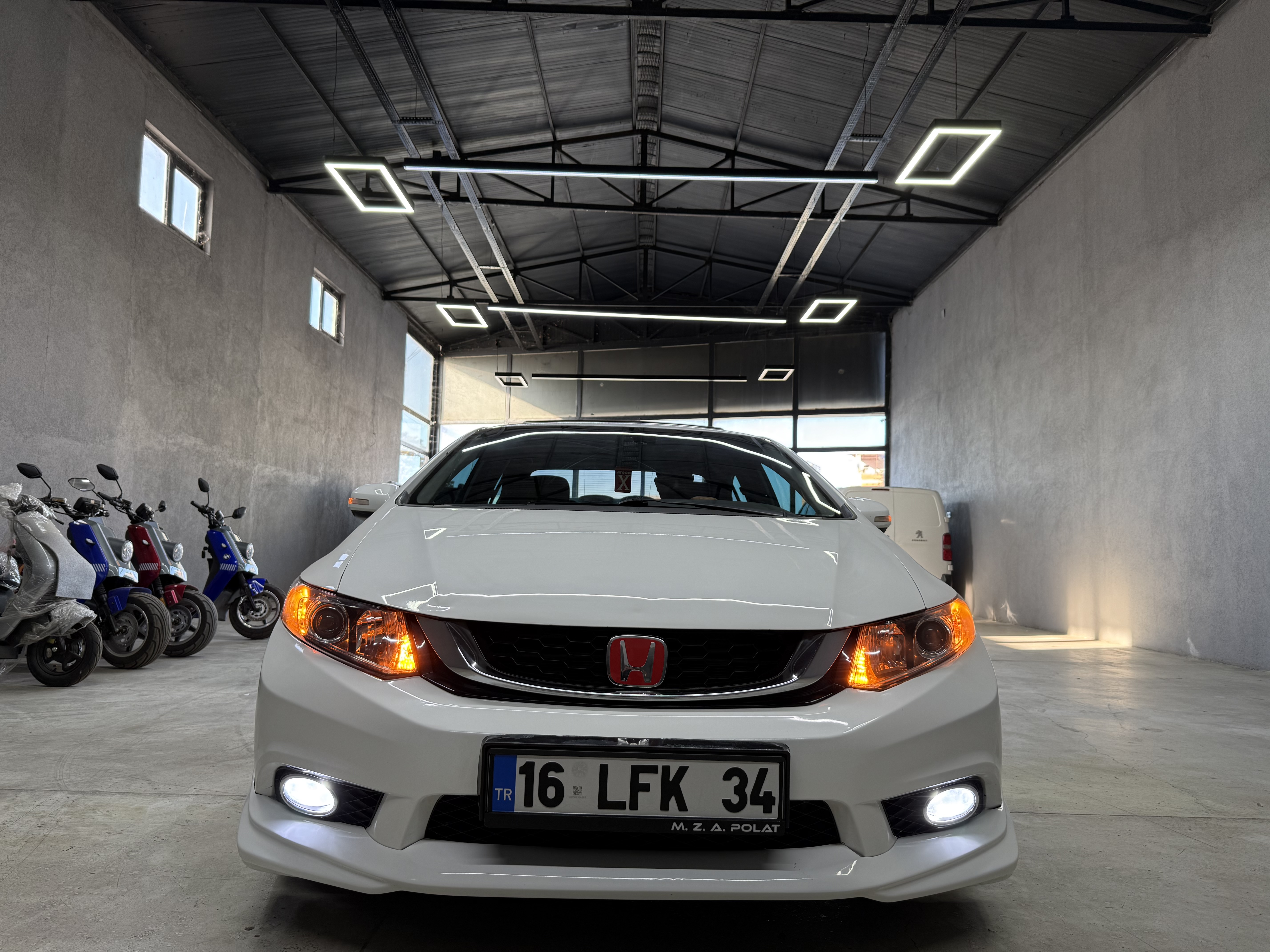 2012 HONDA CIVIC 1.6 İ-VTEC ECO ELEGANCE 40.YIL