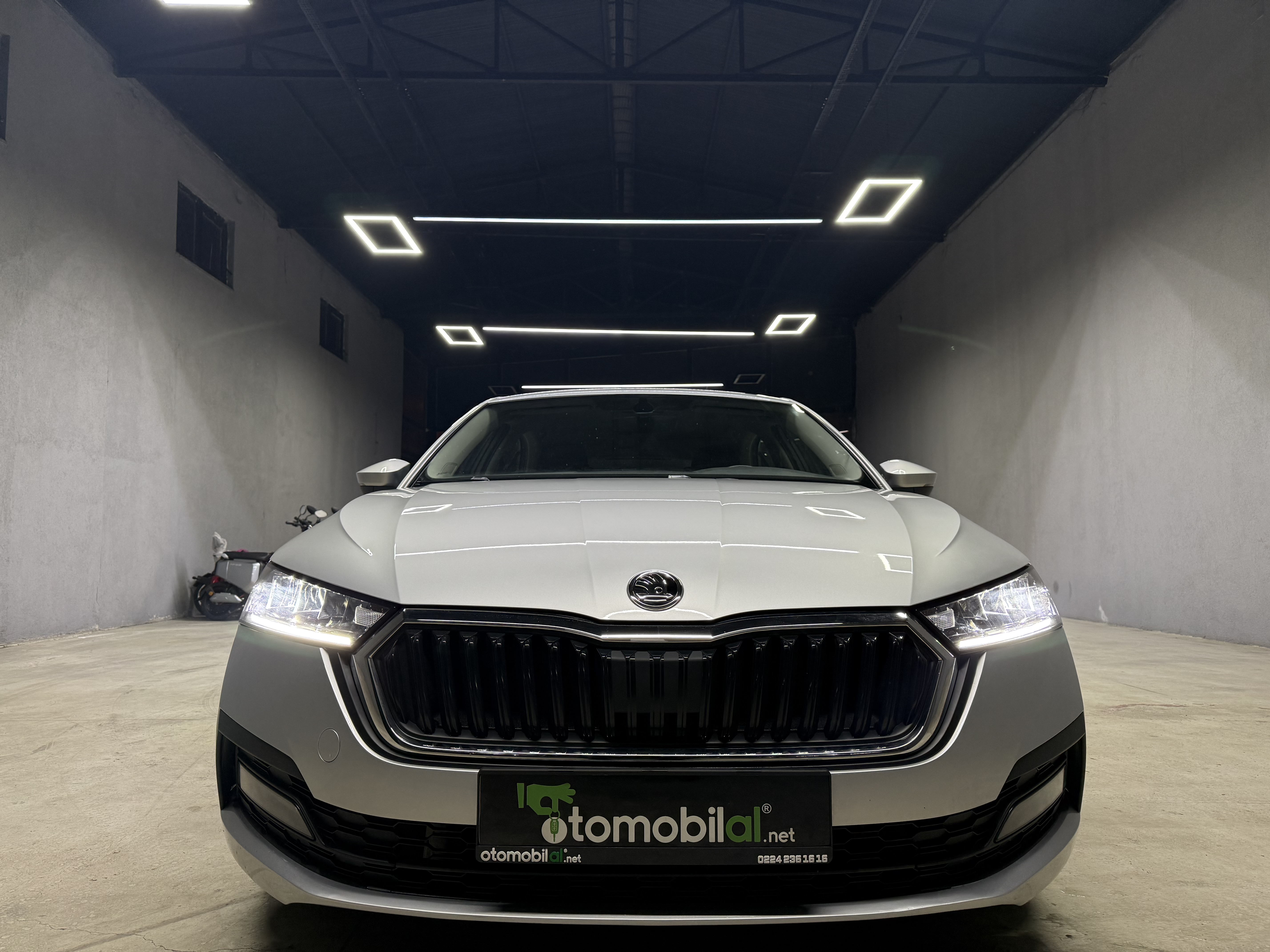 2024 SKODA OCTAVİA 1.0 E-TEC ELİTE 